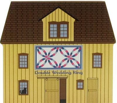 Double Wedding Ring Quilt Barn, quilt, double wedding ring quilt, antiques, Amish