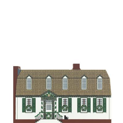 Vintage King's Arms Tavern from Traditional Williamsburg Christmas Series handcrafted from 3/4" thick wood by The Cat's Meow Village in the USA