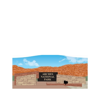 wooden souvenir of the Arches National Park Sign, Utah. Handcrafted by The Cat's meow Village in the USA.