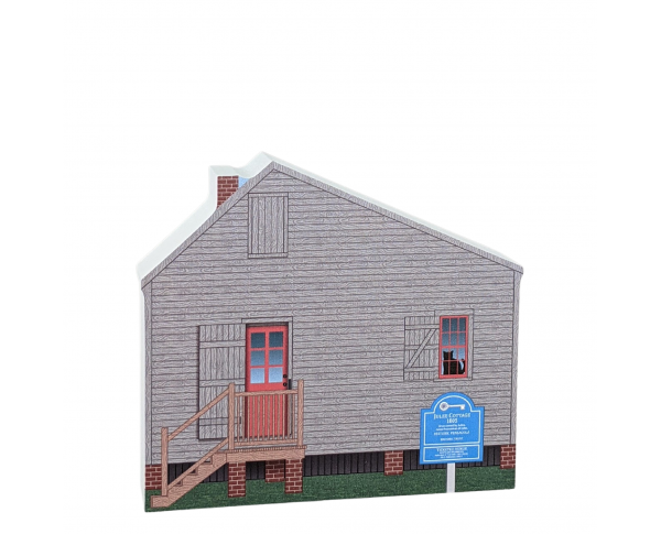 Julee Cottage, Pensacola, Florida.  Handcrafted by Cat's Meow Village in the USA. 