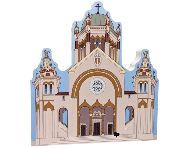 Memorial Presbyterian Chruch, 32 Sevilla Street, St. Augustine, Florida. Handcrafted in 3/4" thick wood to display in your home by The Cat's Meow Village in the USA.